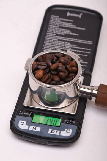 Se Joe Frex Kaffevægt 1g nøjagtighed - Joe Frex ✔ Kæmpe udvalg i Joe Frex ✔ Hurtig levering: 1 - 2 Hverdage samt billig fragt - Varenummer: KKKSH-7804157100280_43239706657016 og barcode / Ean: &